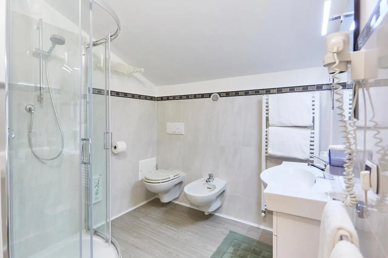Hotel Villa Lilla Desenzano del Garda